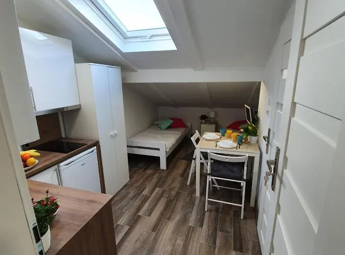 Na Poddaszu Czwarte Pietro Ustka