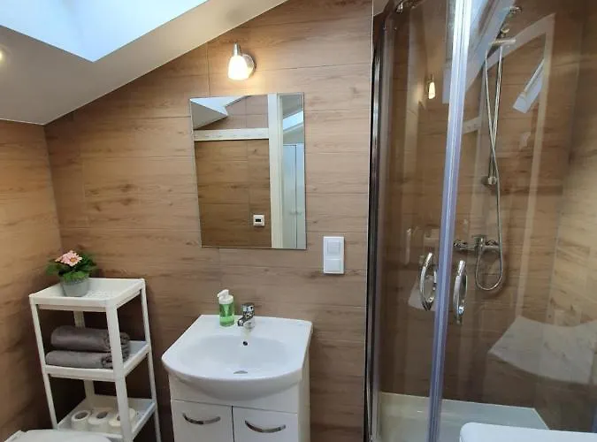 Na Poddaszu Czwarte Pietro Ustka